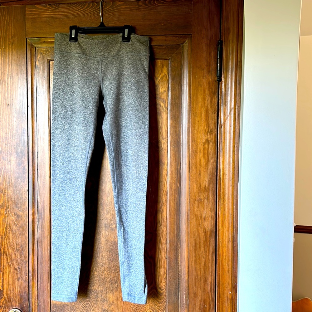 Lululemon Ivivva girls sz 12 excellent condition!! EUC